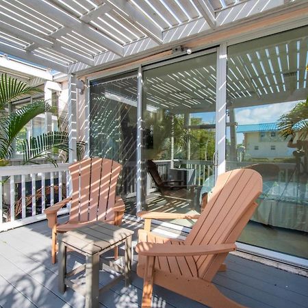 Beach Living At Island Pine Villas Blaw George Town Ngoại thất bức ảnh